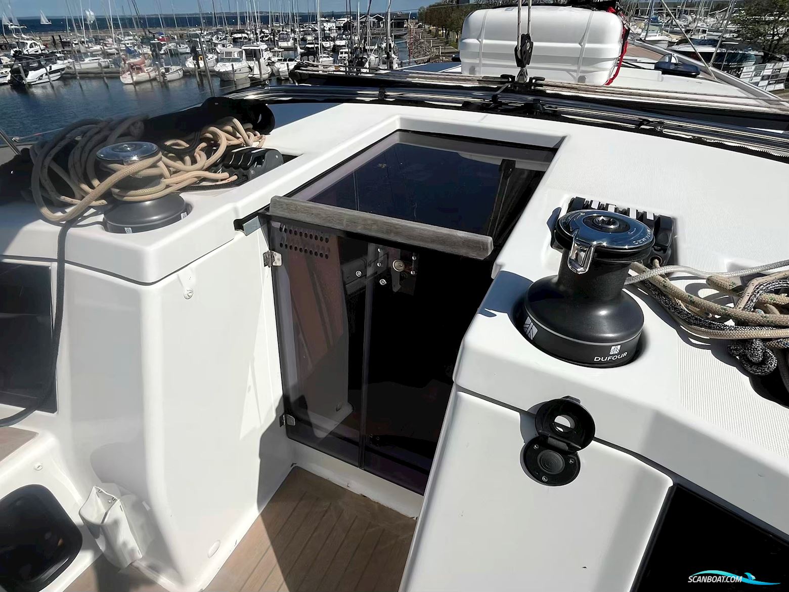 Dufour 430