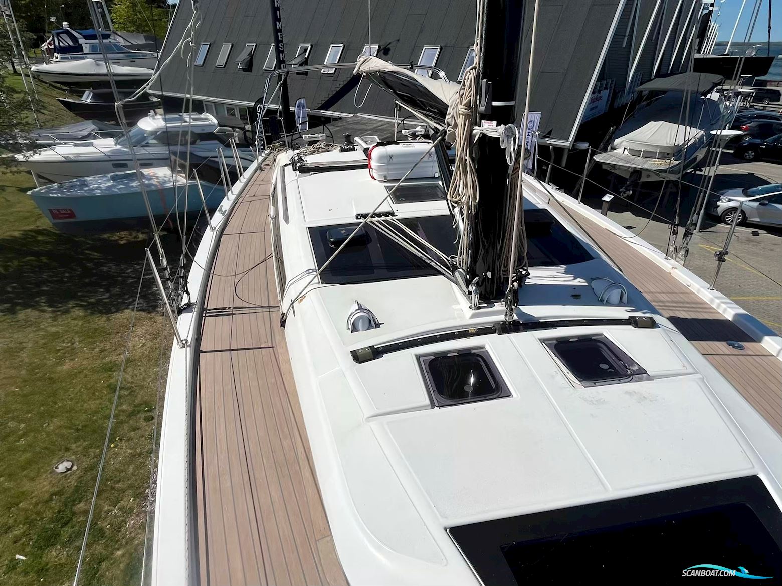 Dufour 430