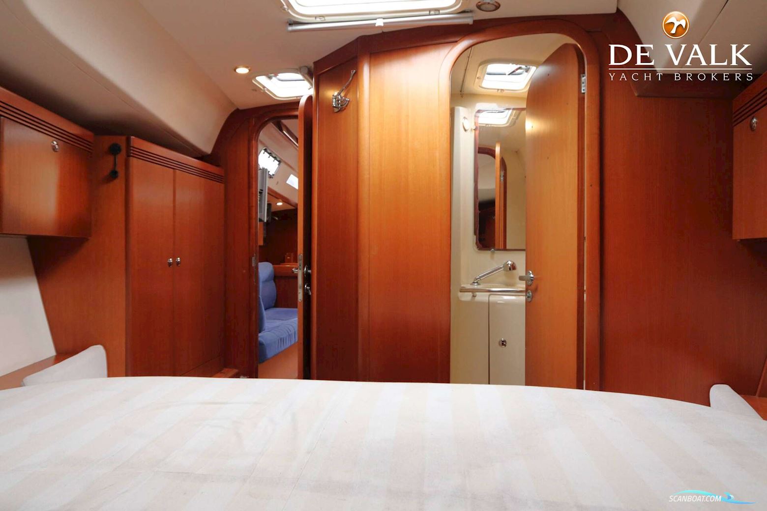 Dufour 44 Performance