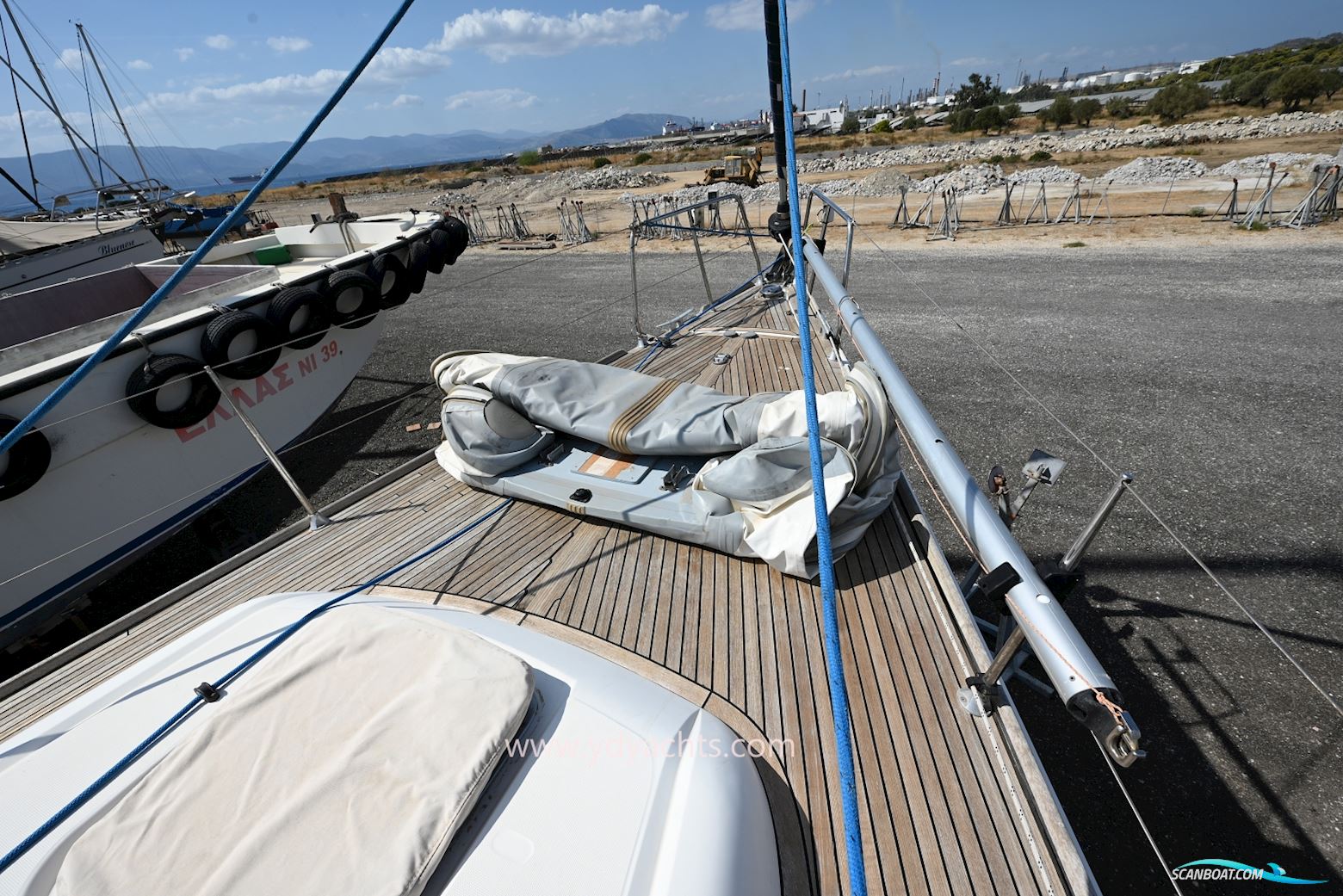 Dufour 44 Performance