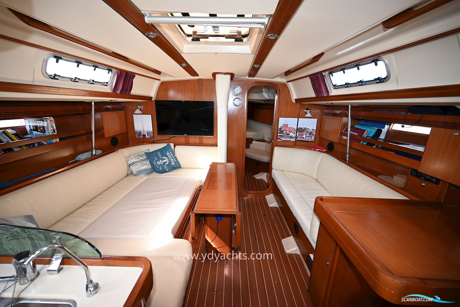 Dufour 44 Performance