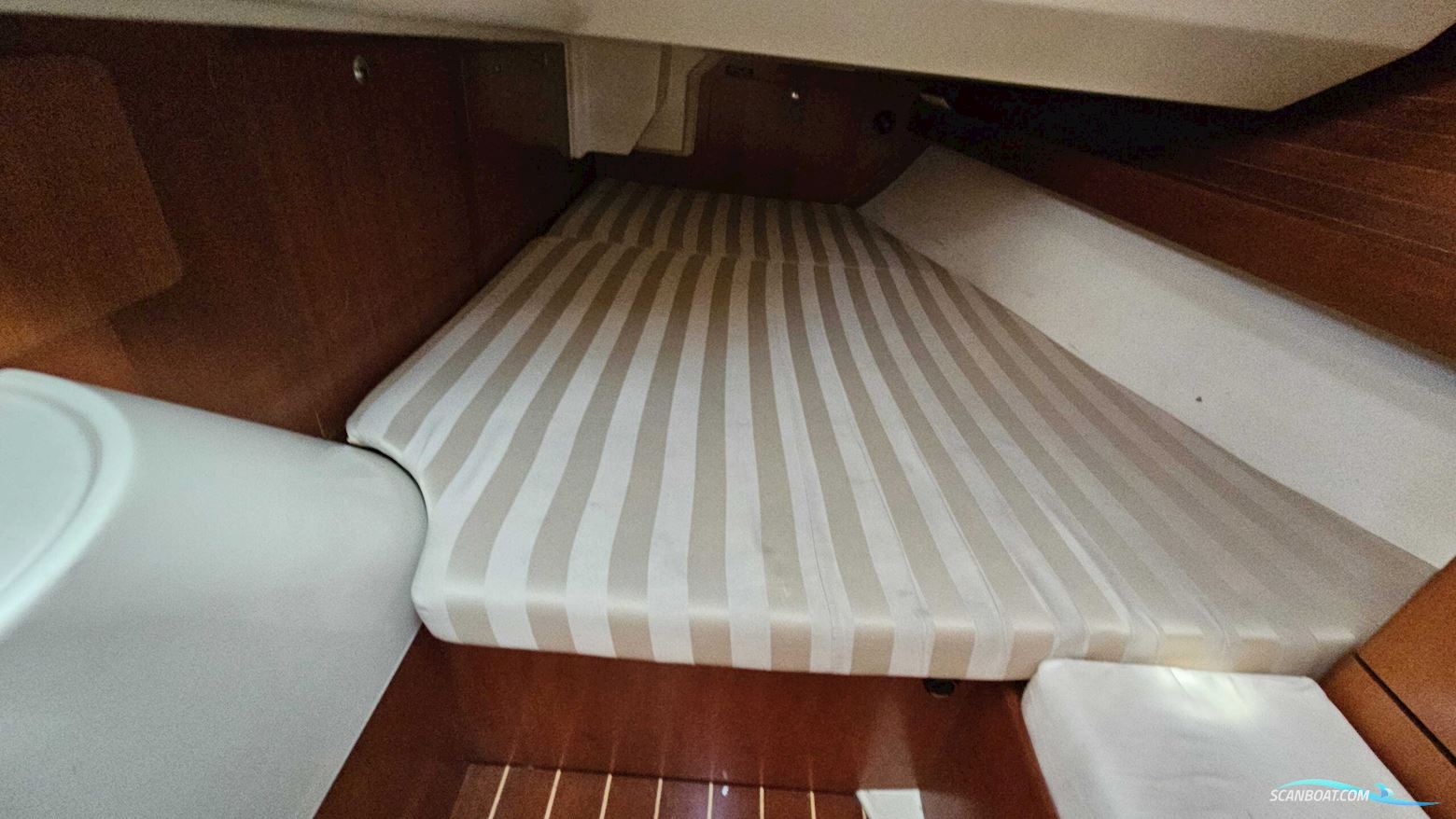 Dufour 44 PERFORMANCE