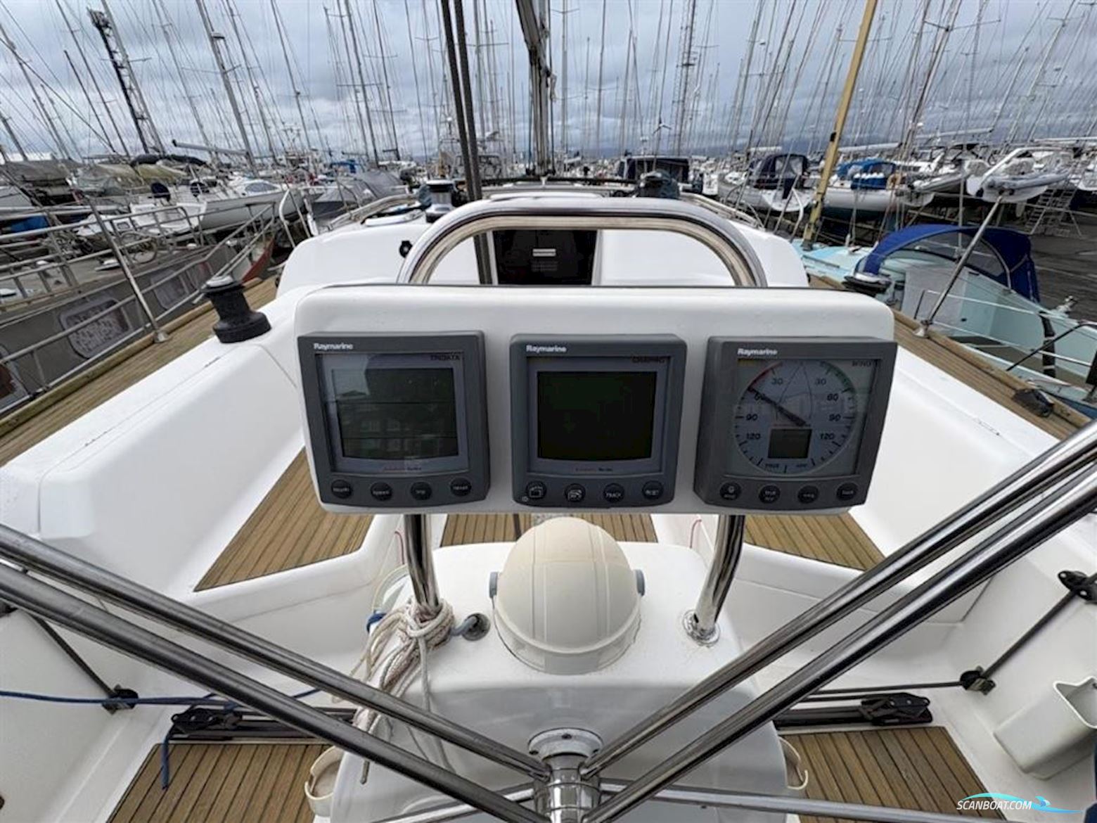 Dufour 44 Performance