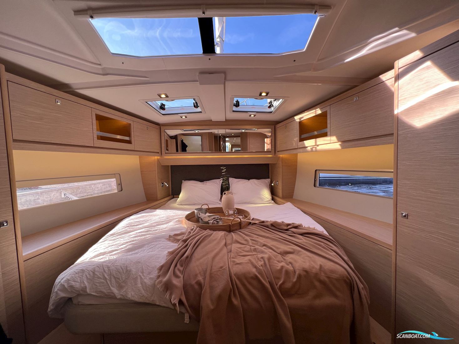 Dufour 470