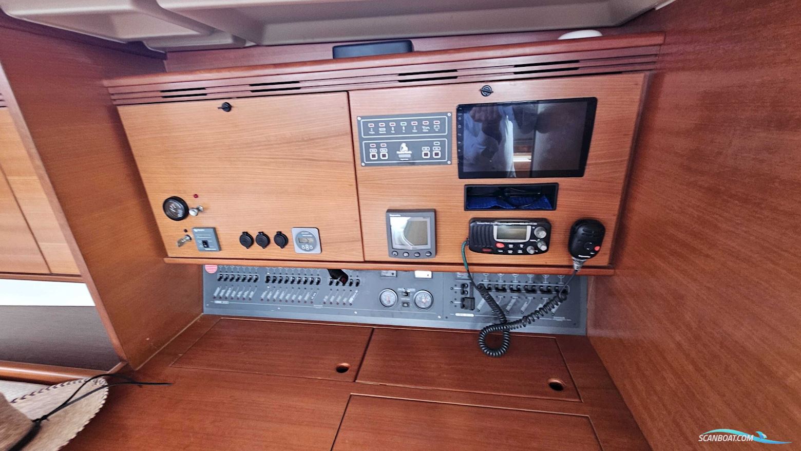 Dufour 525 GL