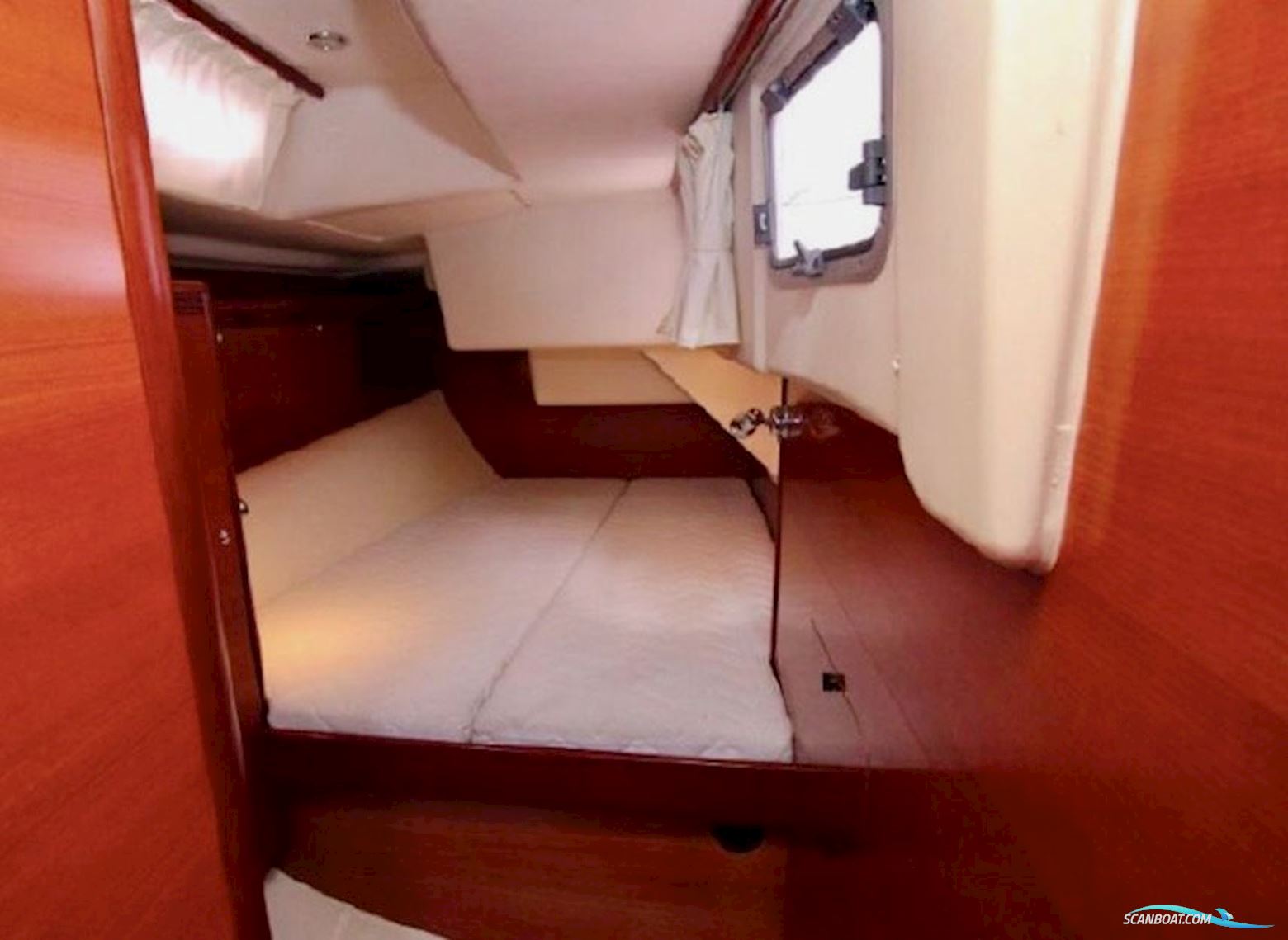 Dufour Yachts 485 Grand Large