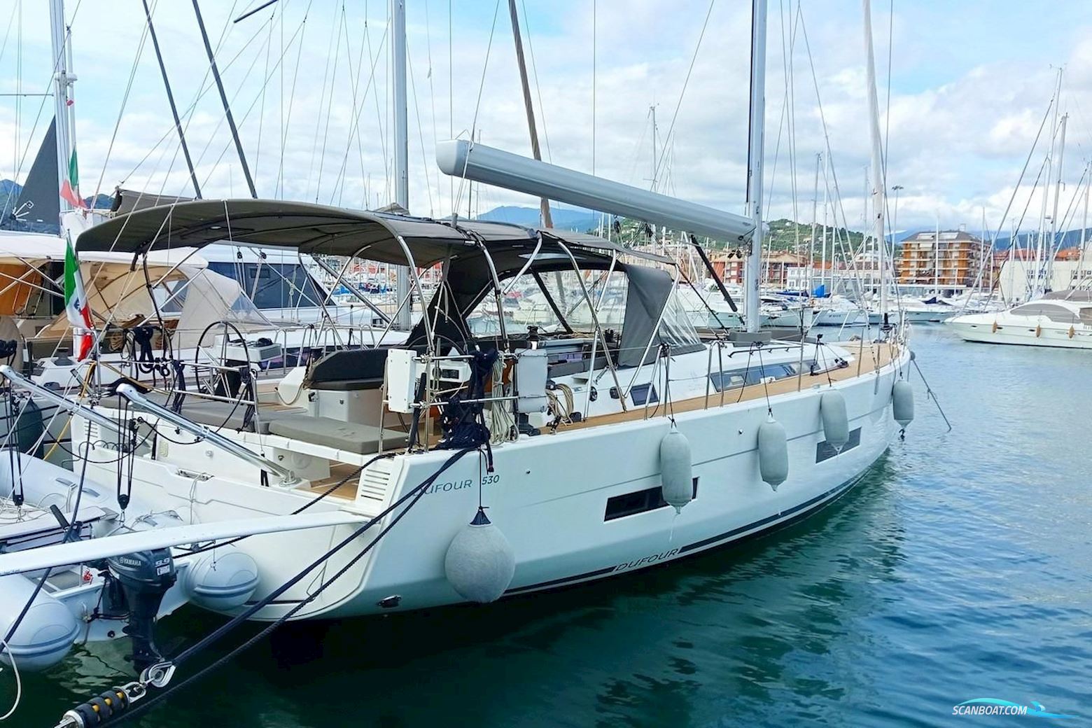 Dufour Yachts 530 Segelboot 2021, mit Volvo Penta 110 CV Diesel motor, Italien