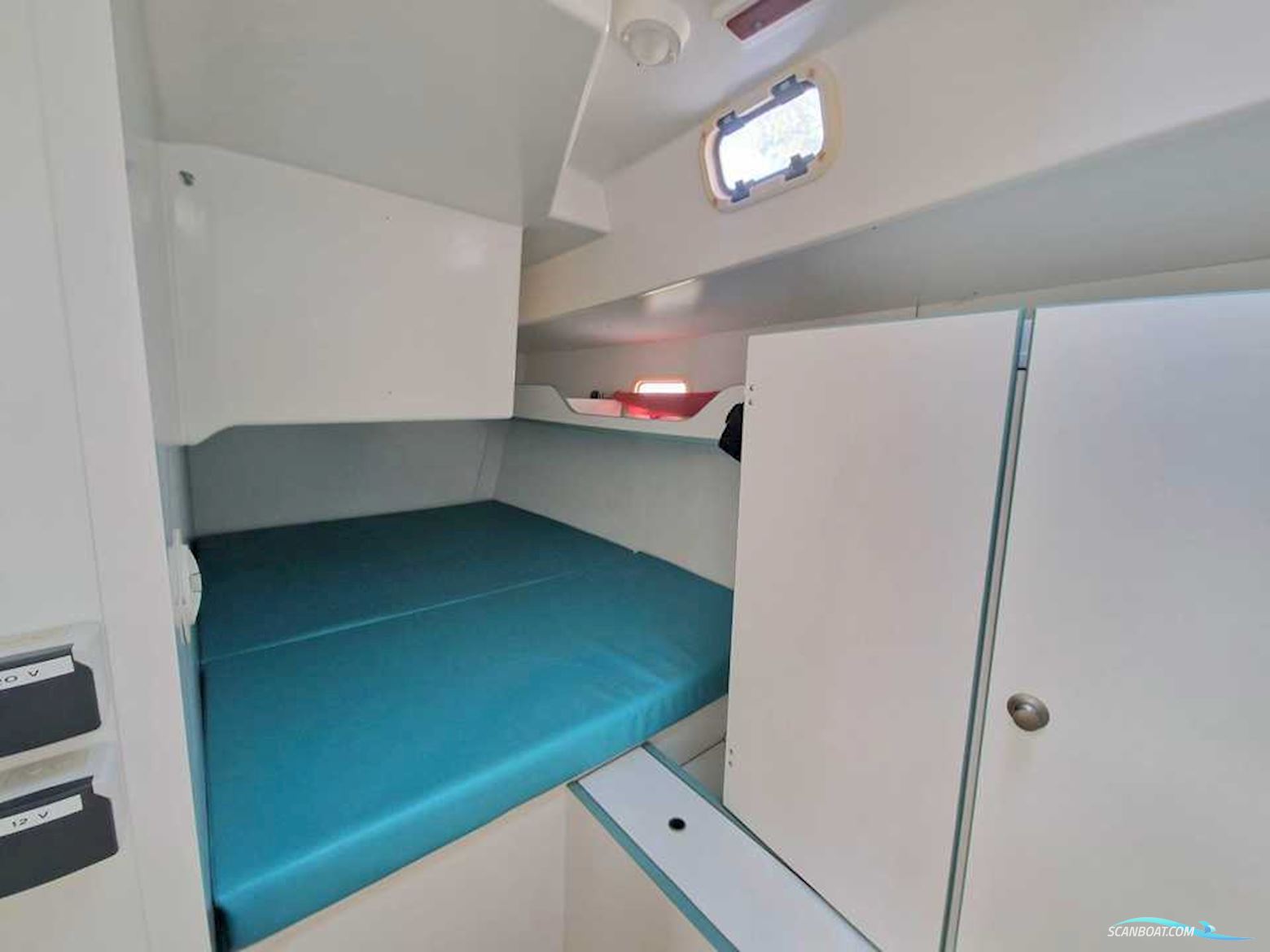 Dufour Yachts Atoll 43