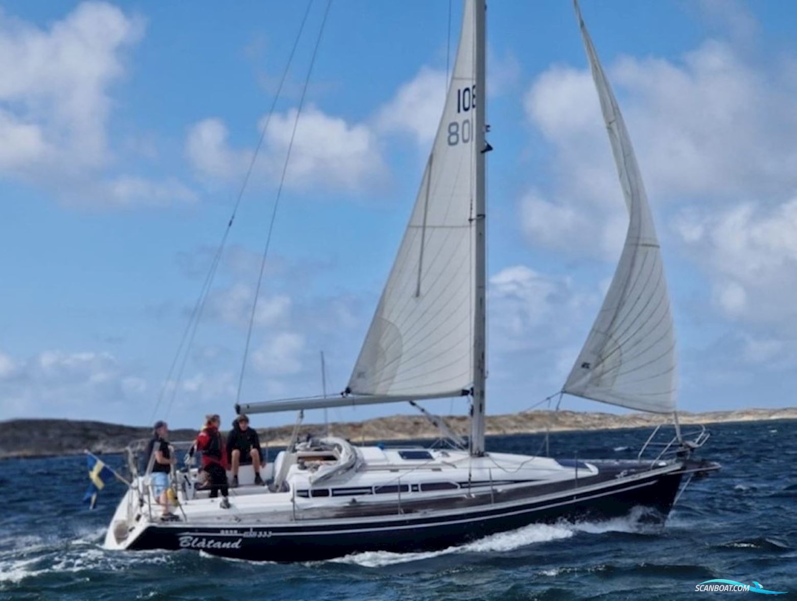Elan 333 Segelboot 2000, mit Volvo Penta 2030 motor, Sweden