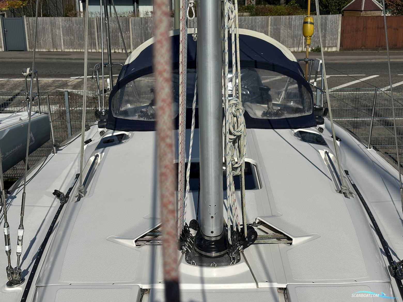 Elan 340