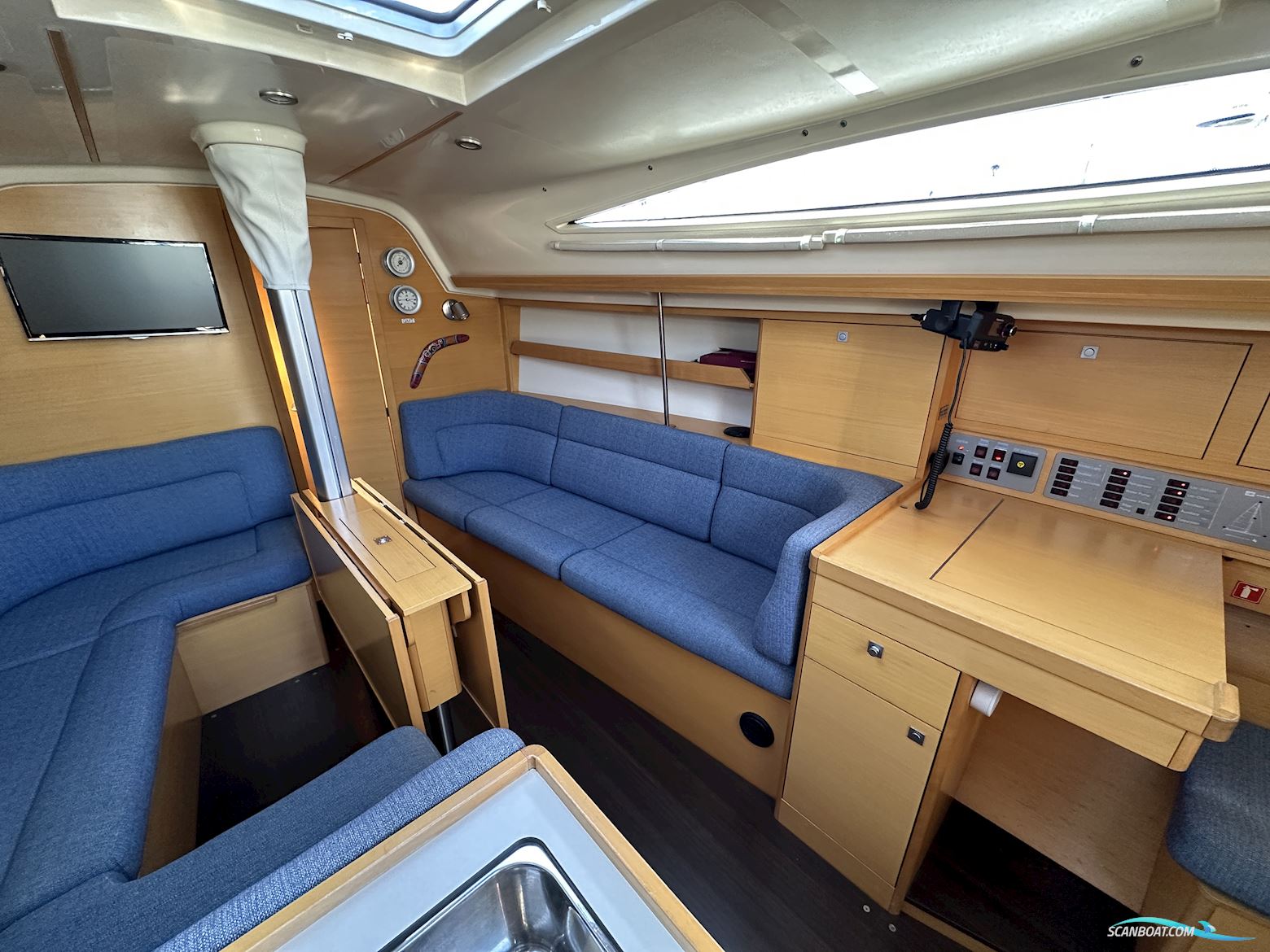 Elan 340