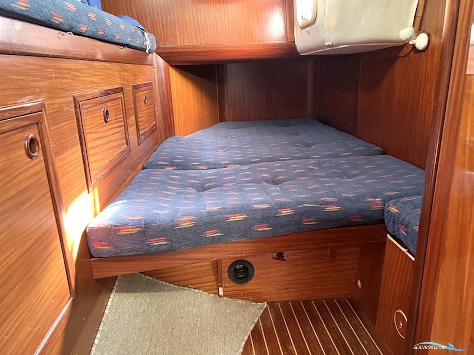 Elan 43