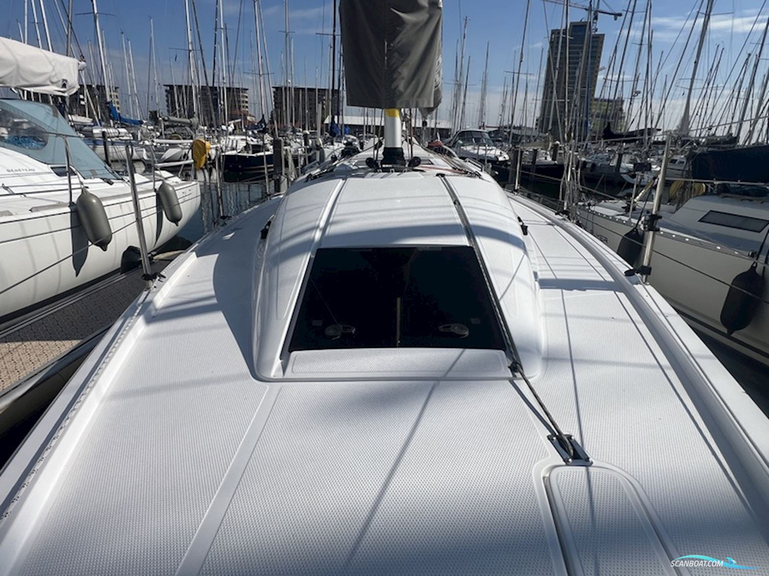 Elan E3