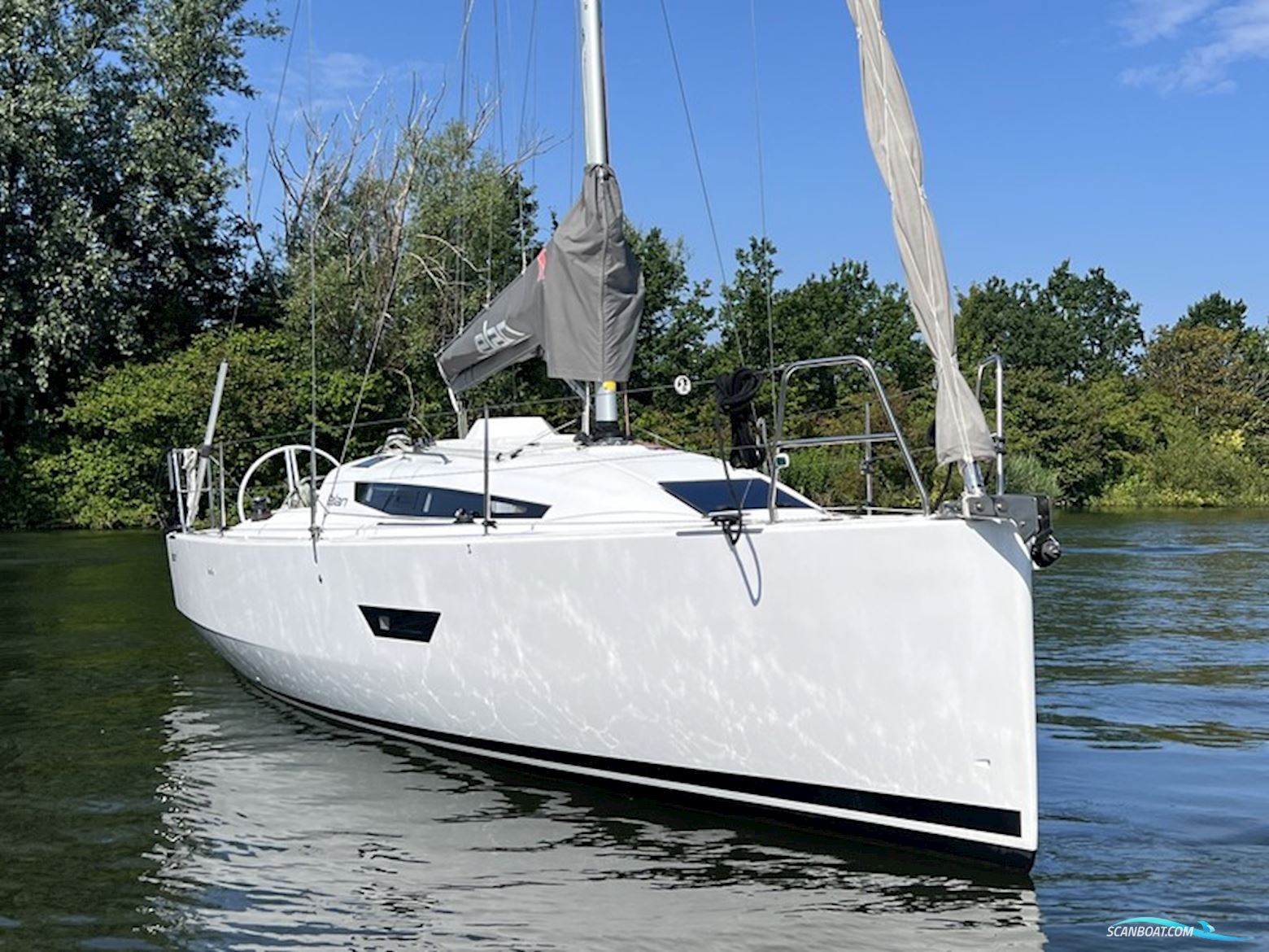 Elan E3