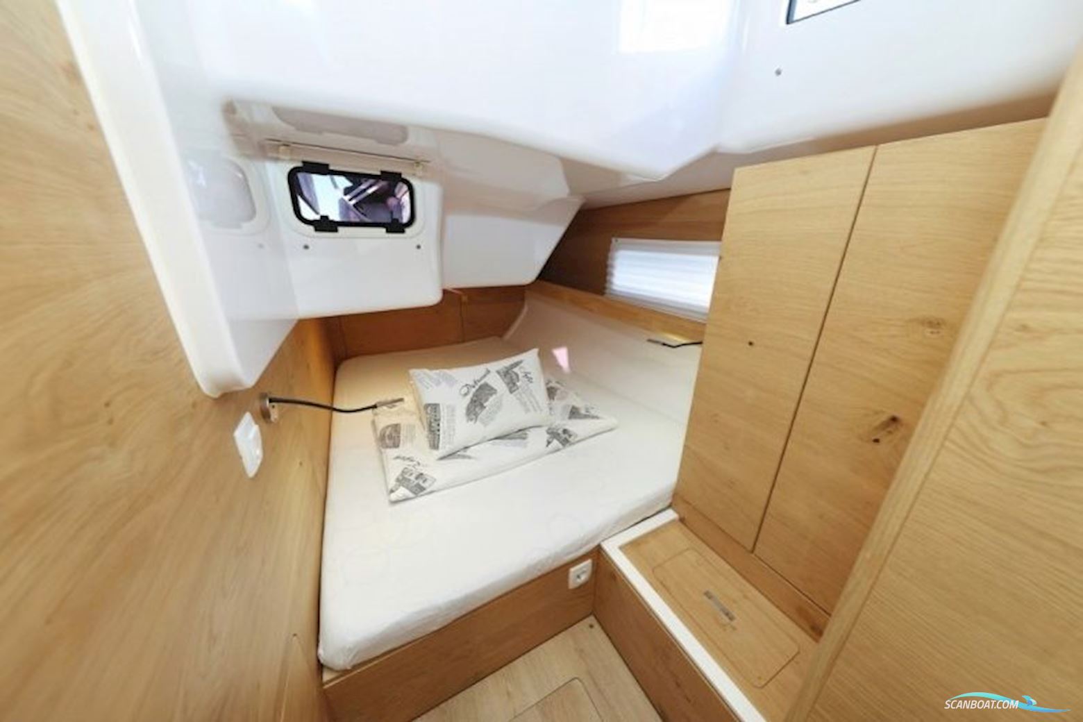 Elan Marine Elan 43 IMPRESSION