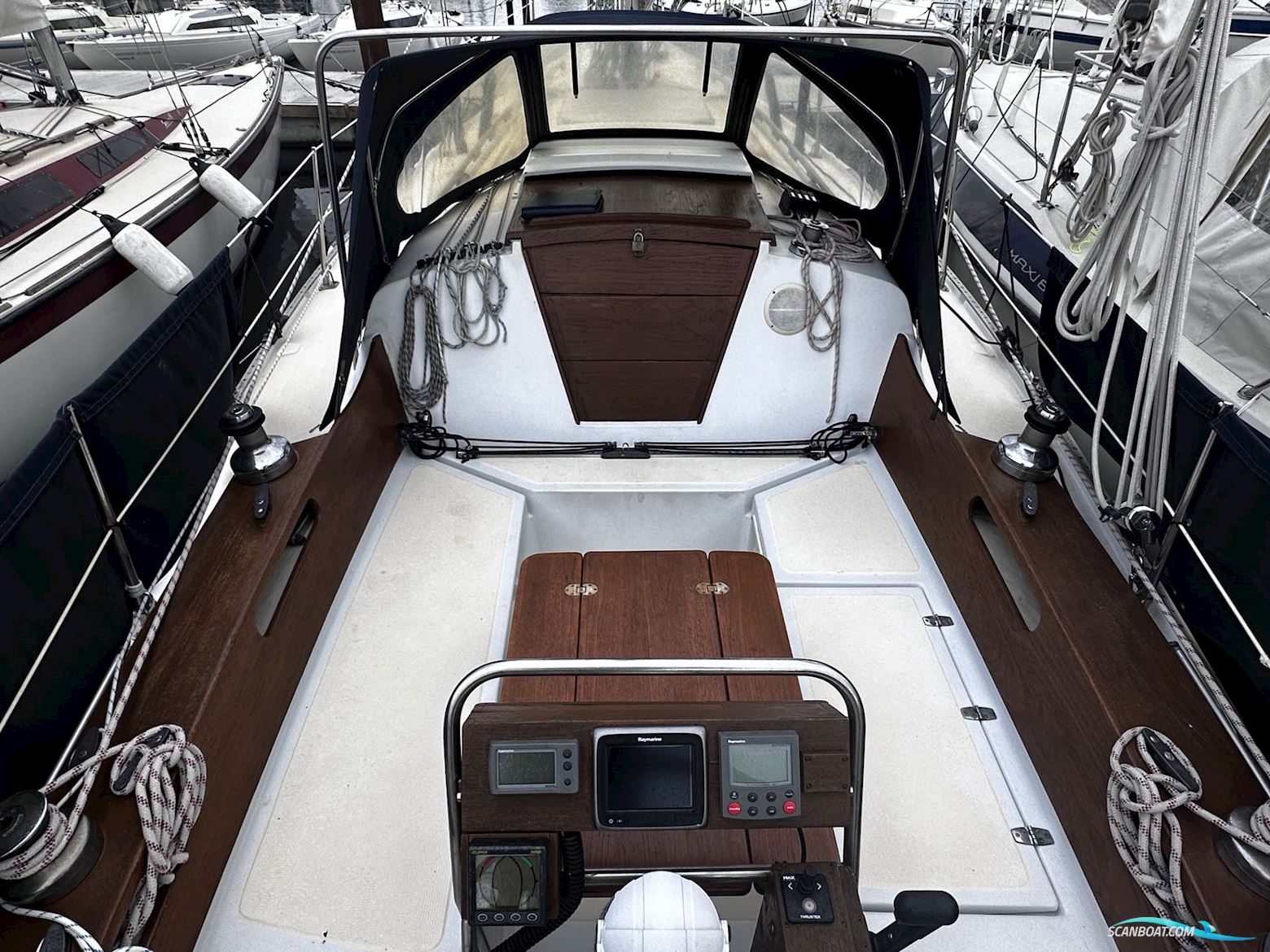 Ericson 35