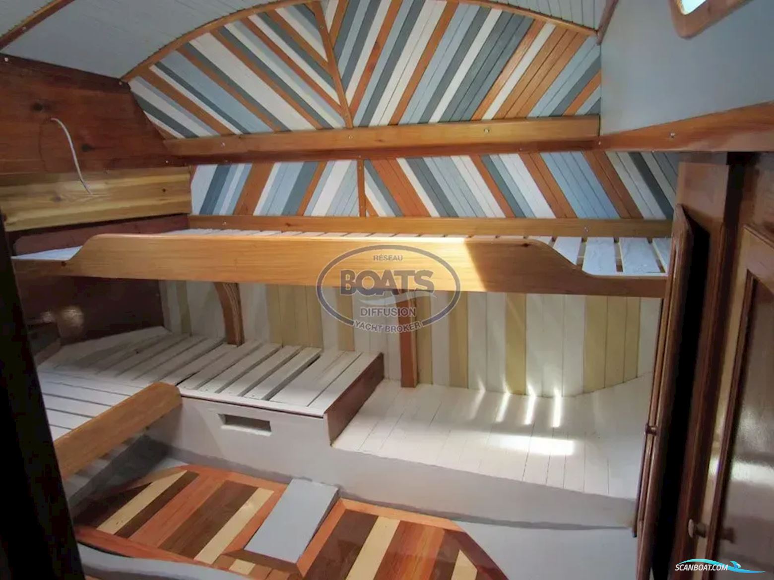 Exploration 51' oceanic sloop