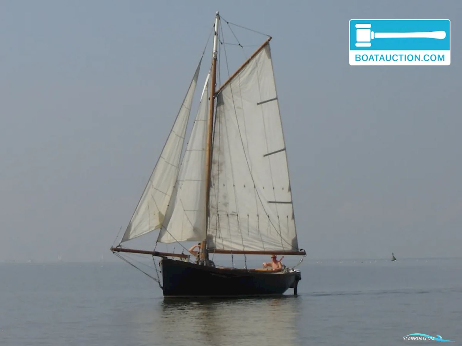 Falmouth Working Boat 690