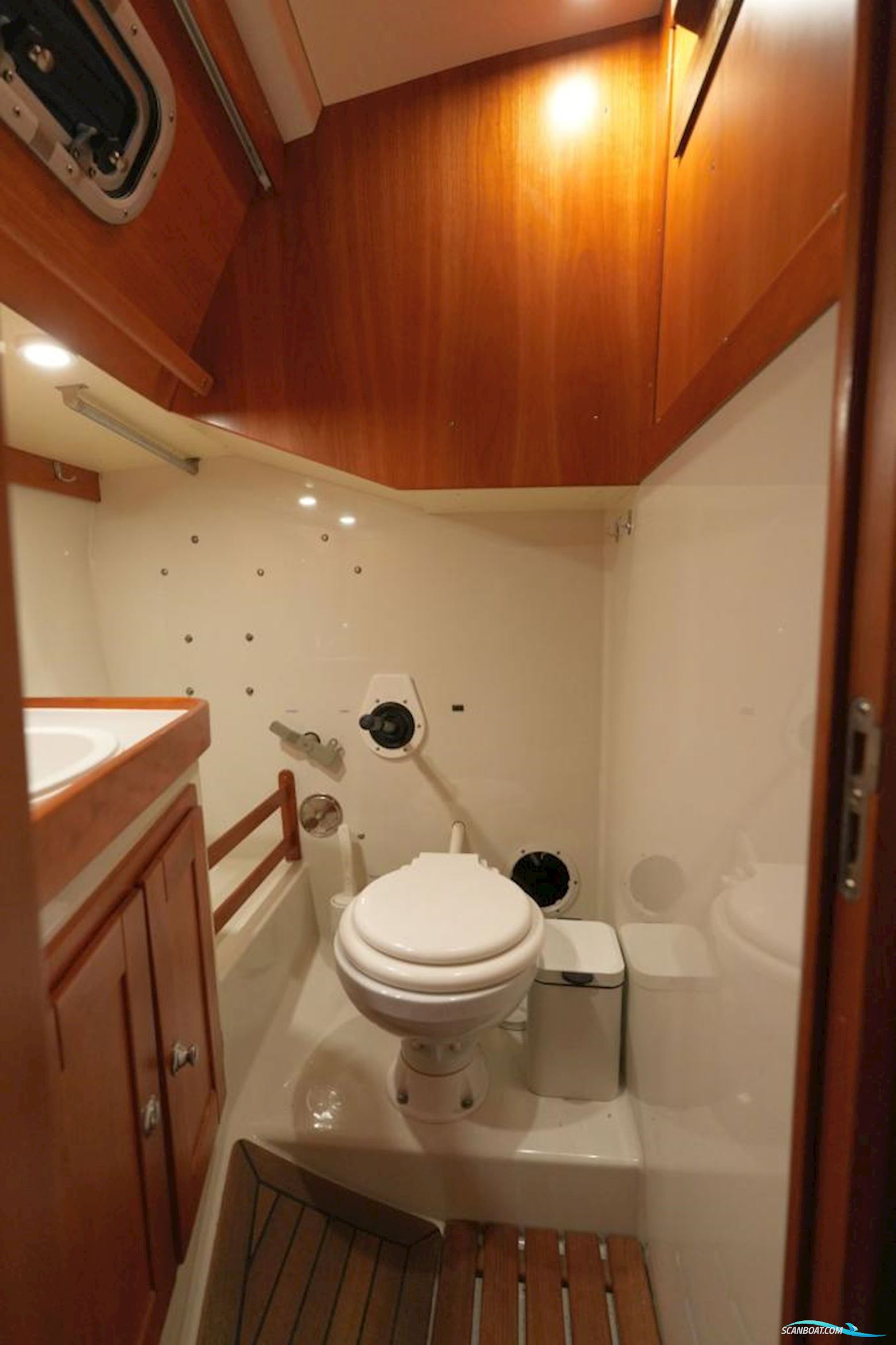 Faurby 363 mit Hubkiel