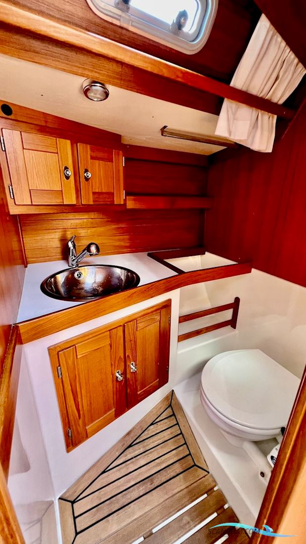 Faurby 396 Pilothouse