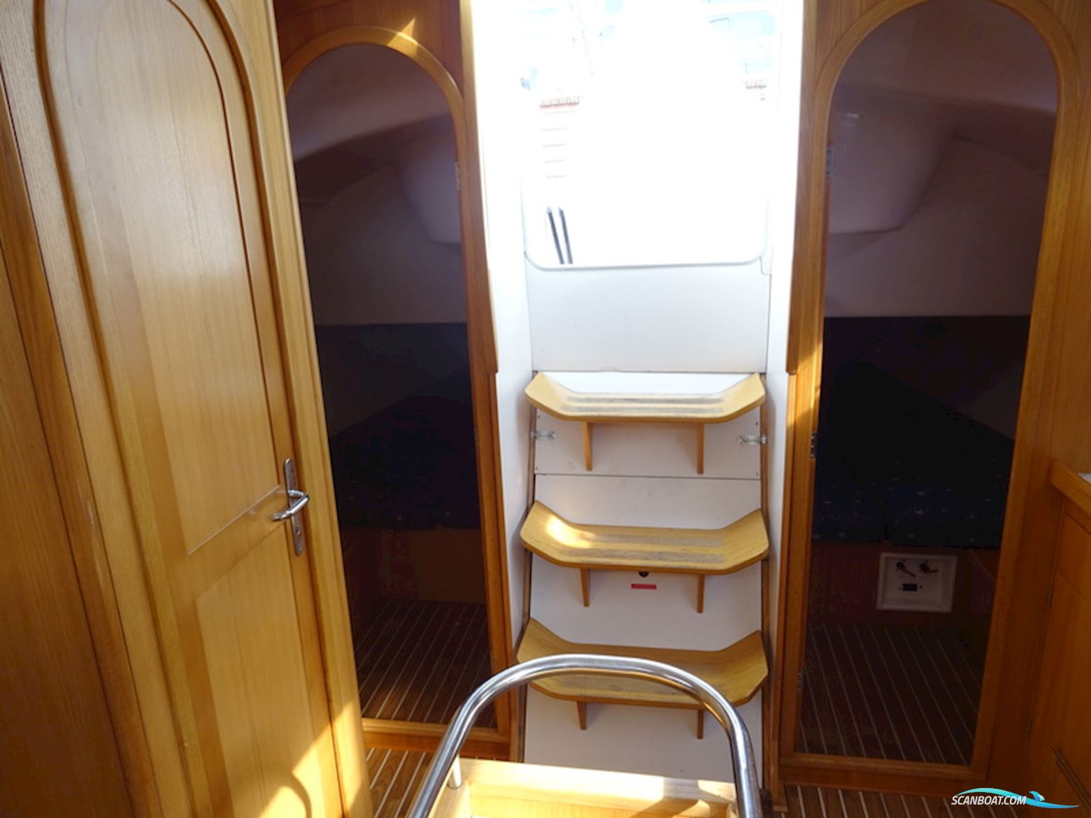 Feeling 36 Lift Keel