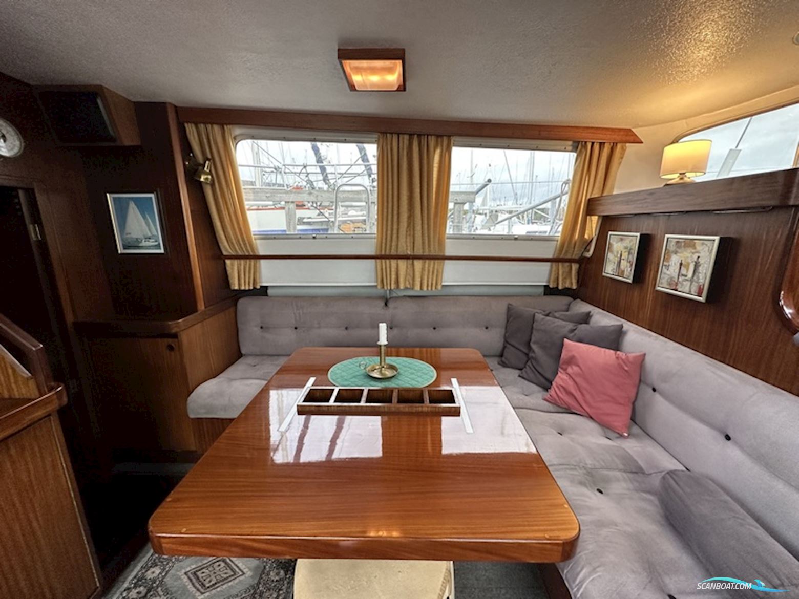 Finnrose 45 Deck saloon