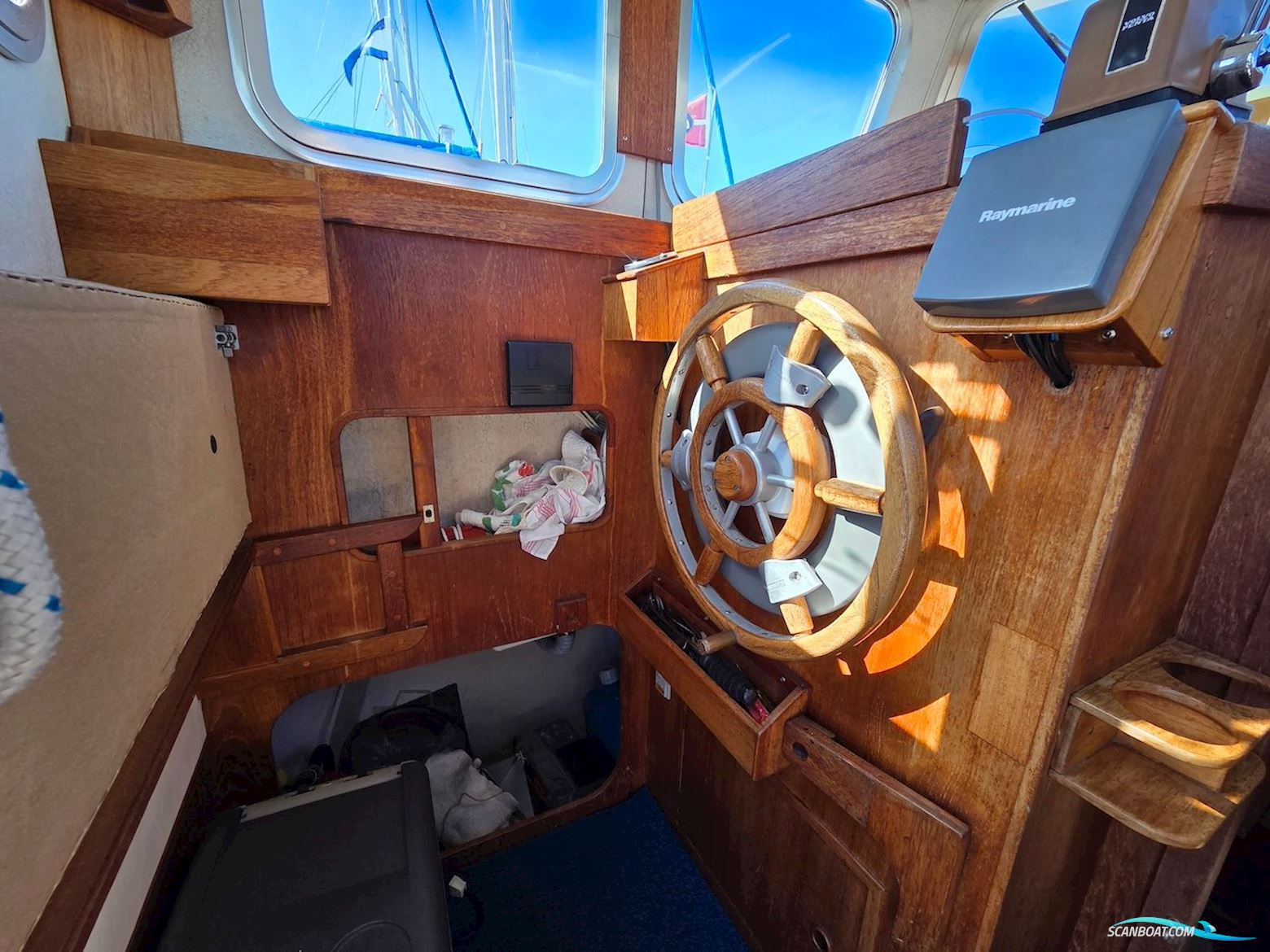 Fisher 25
