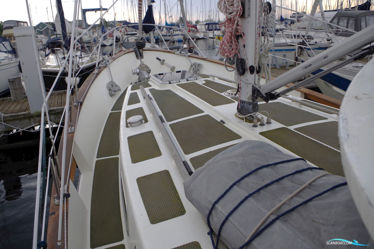 Fisher 34 Ketch