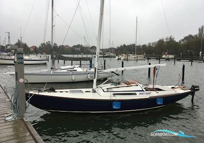 Folkeboot Segelboot 2003, mit Mercury motor, Deutschland