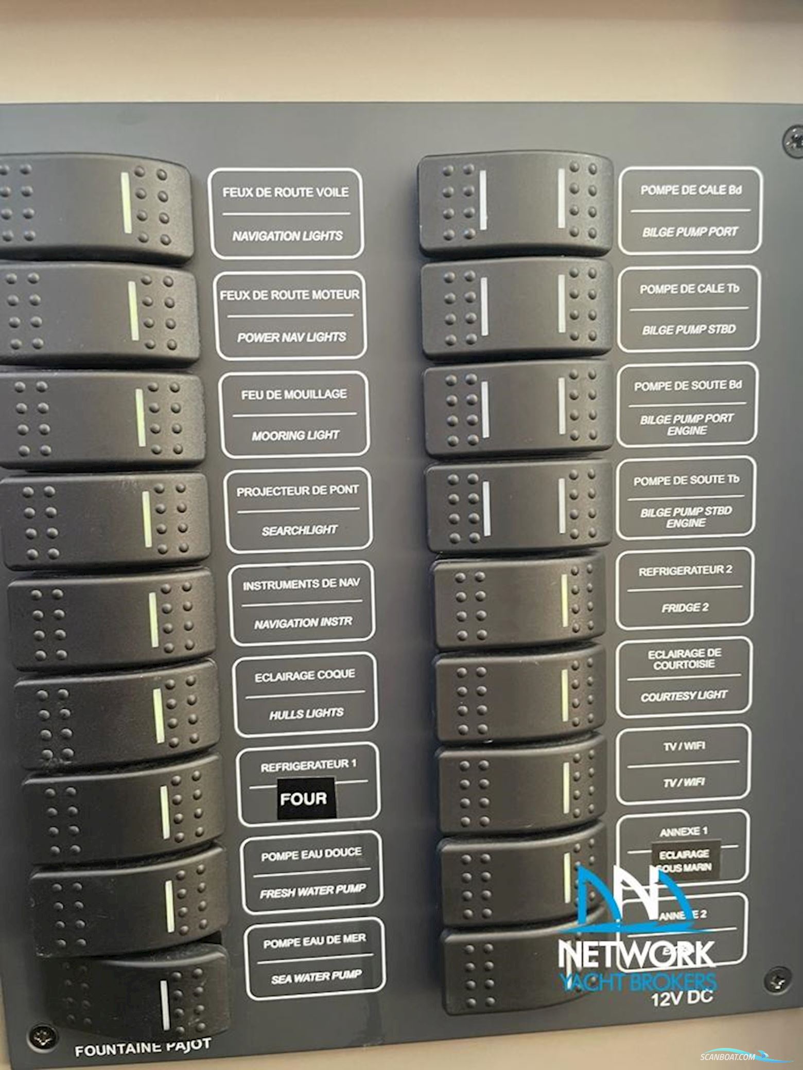 Fountaine Pajot Astrea 42