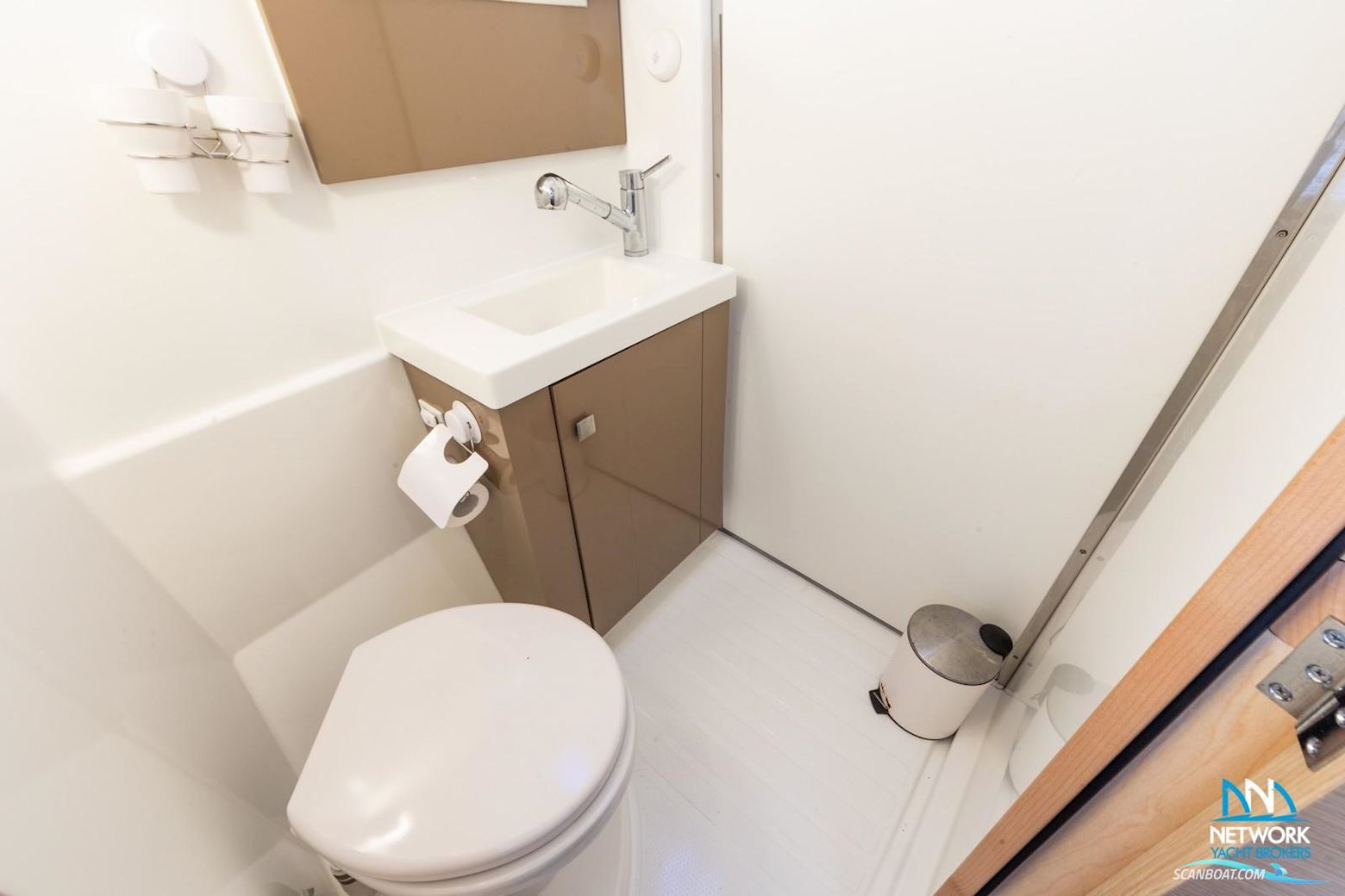 Fountaine Pajot Astrea 42