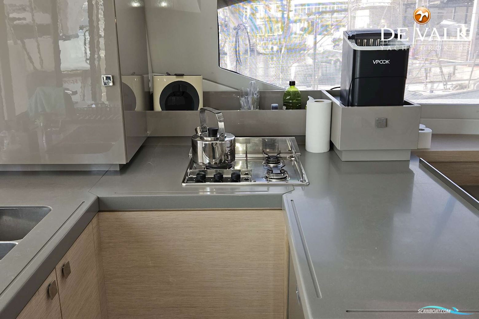 Fountaine Pajot Astrea 42