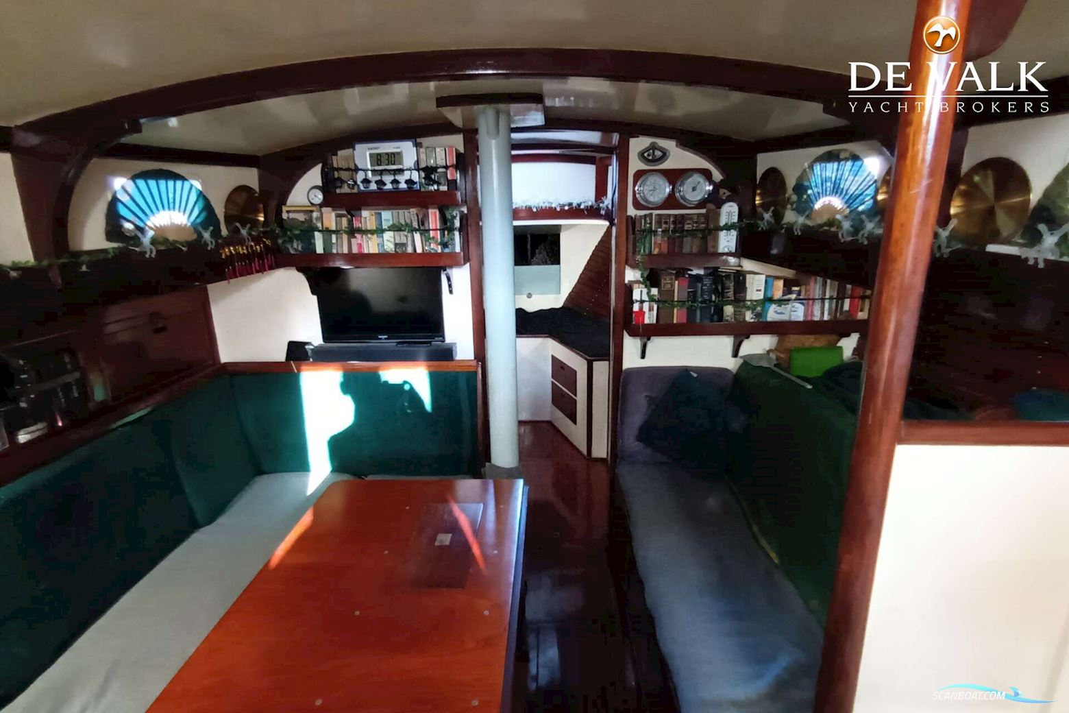 FRANS MAAS Calypso 43