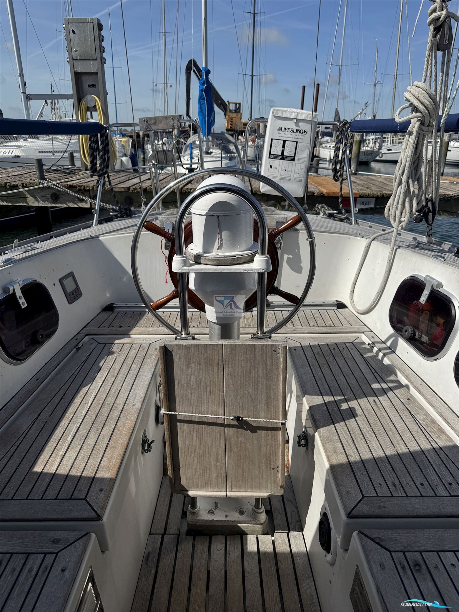 Genzel Werft Phantom 35