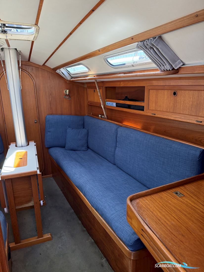Granada 32