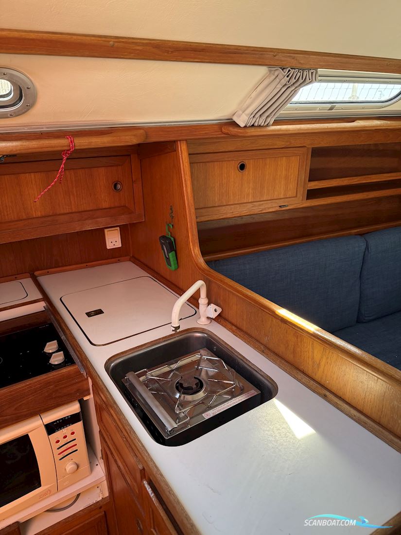 Granada 32