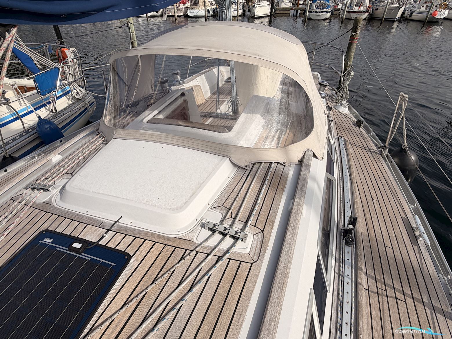 Grand Soleil 343