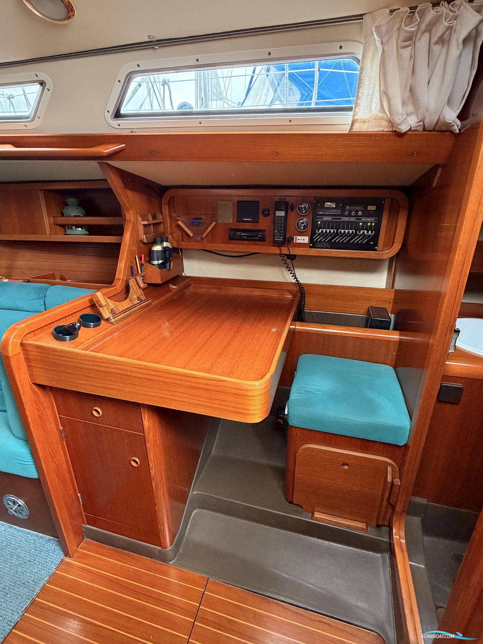 Grand Soleil 343