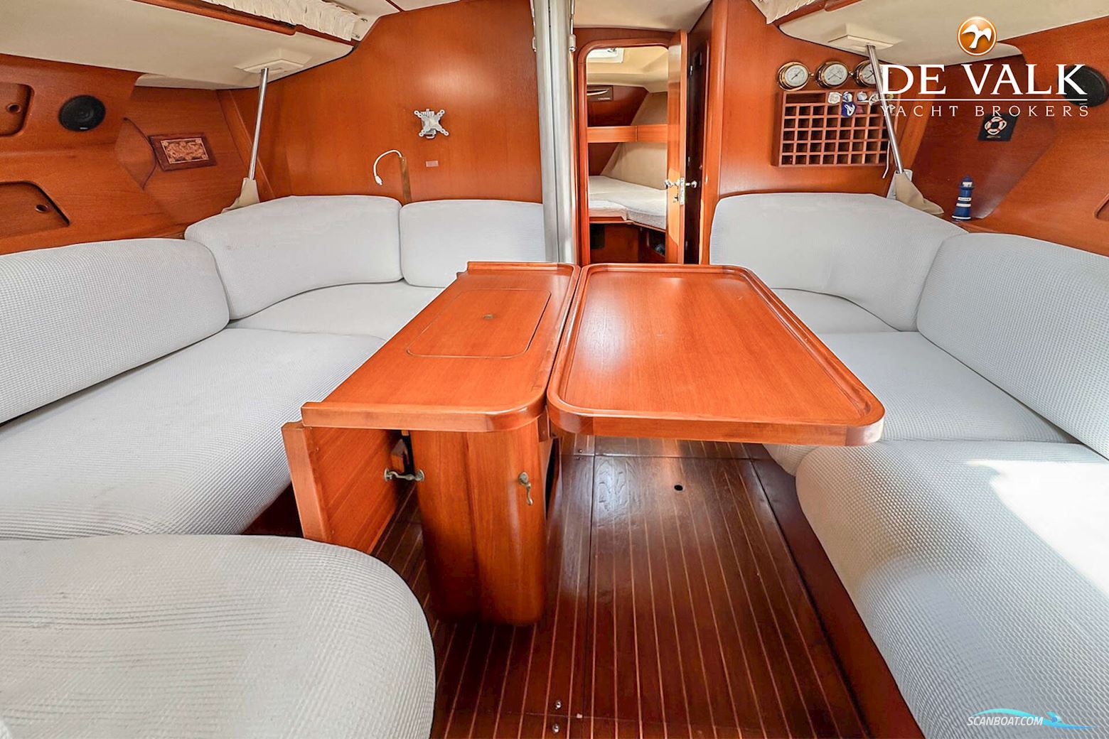 Grand Soleil 38