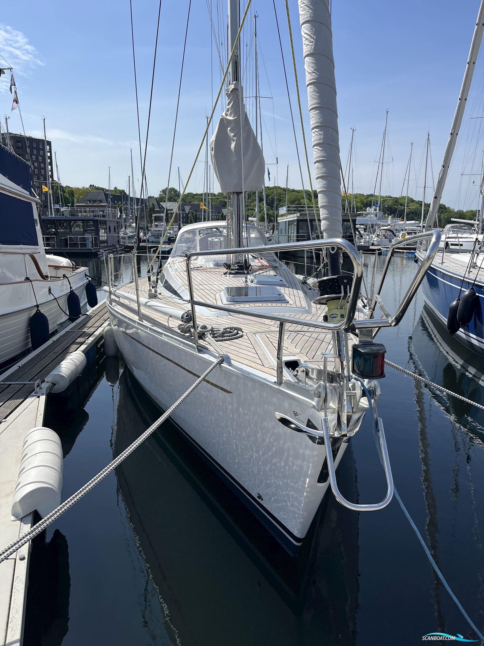 Grand Soleil 38