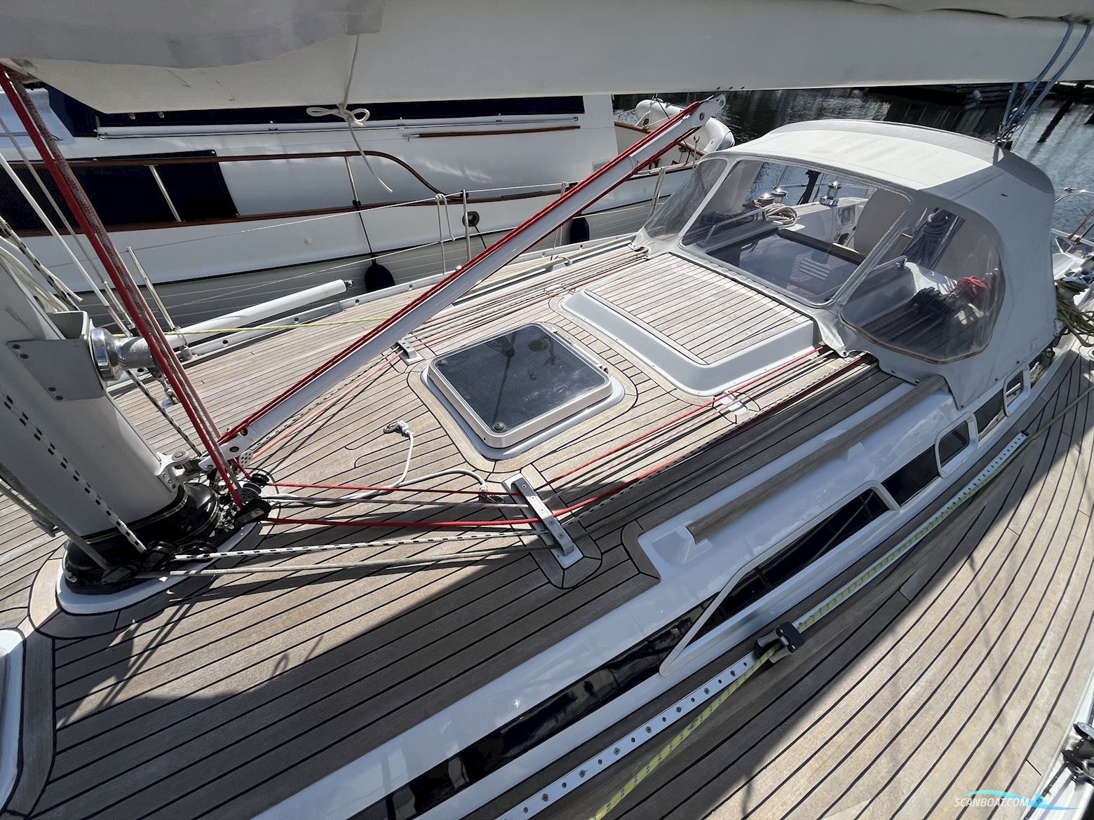 Grand Soleil 38