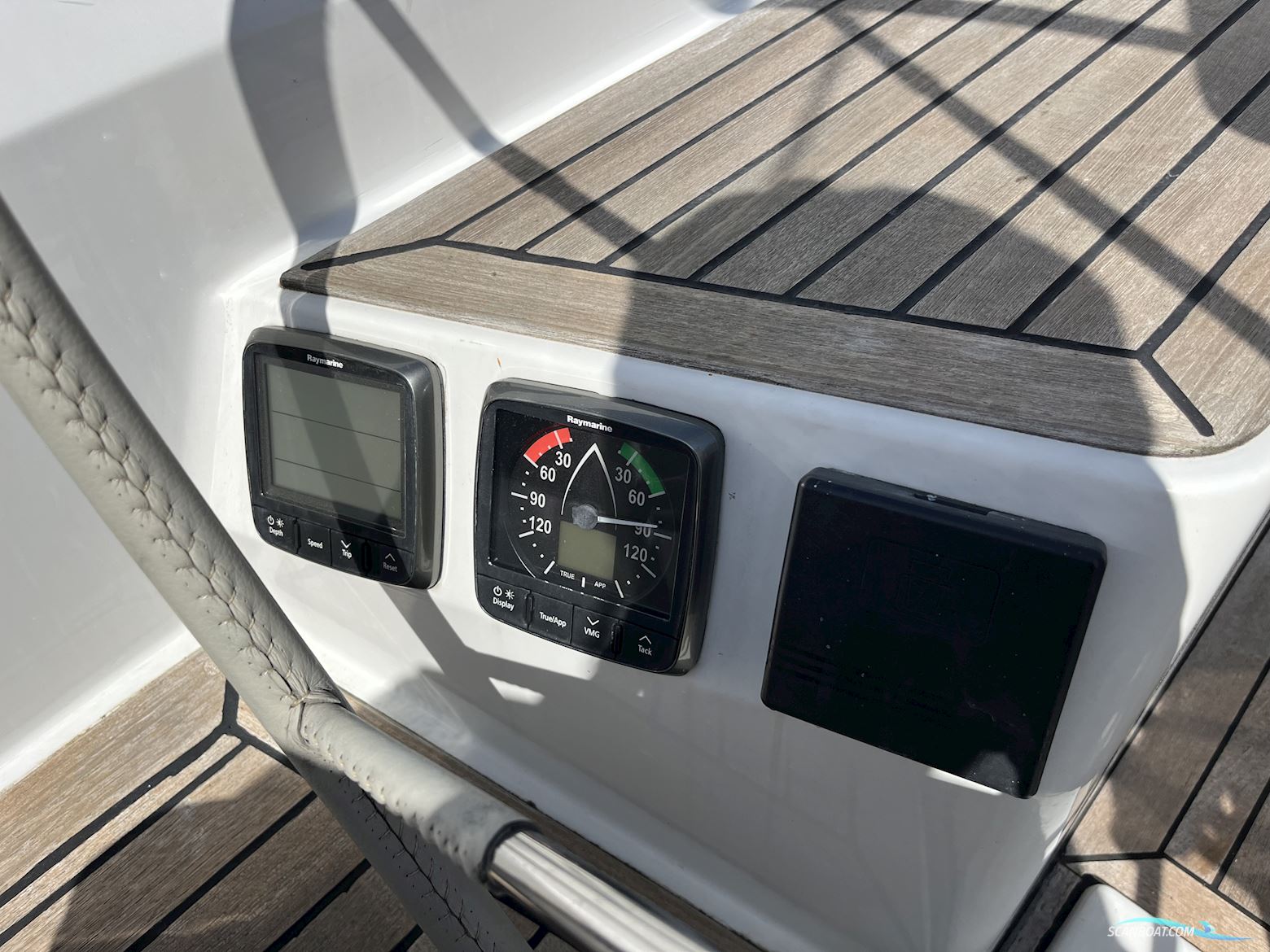 Grand Soleil 38