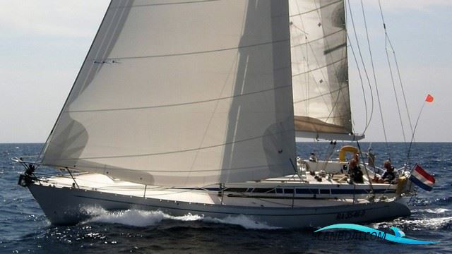 Grand Soleil 42