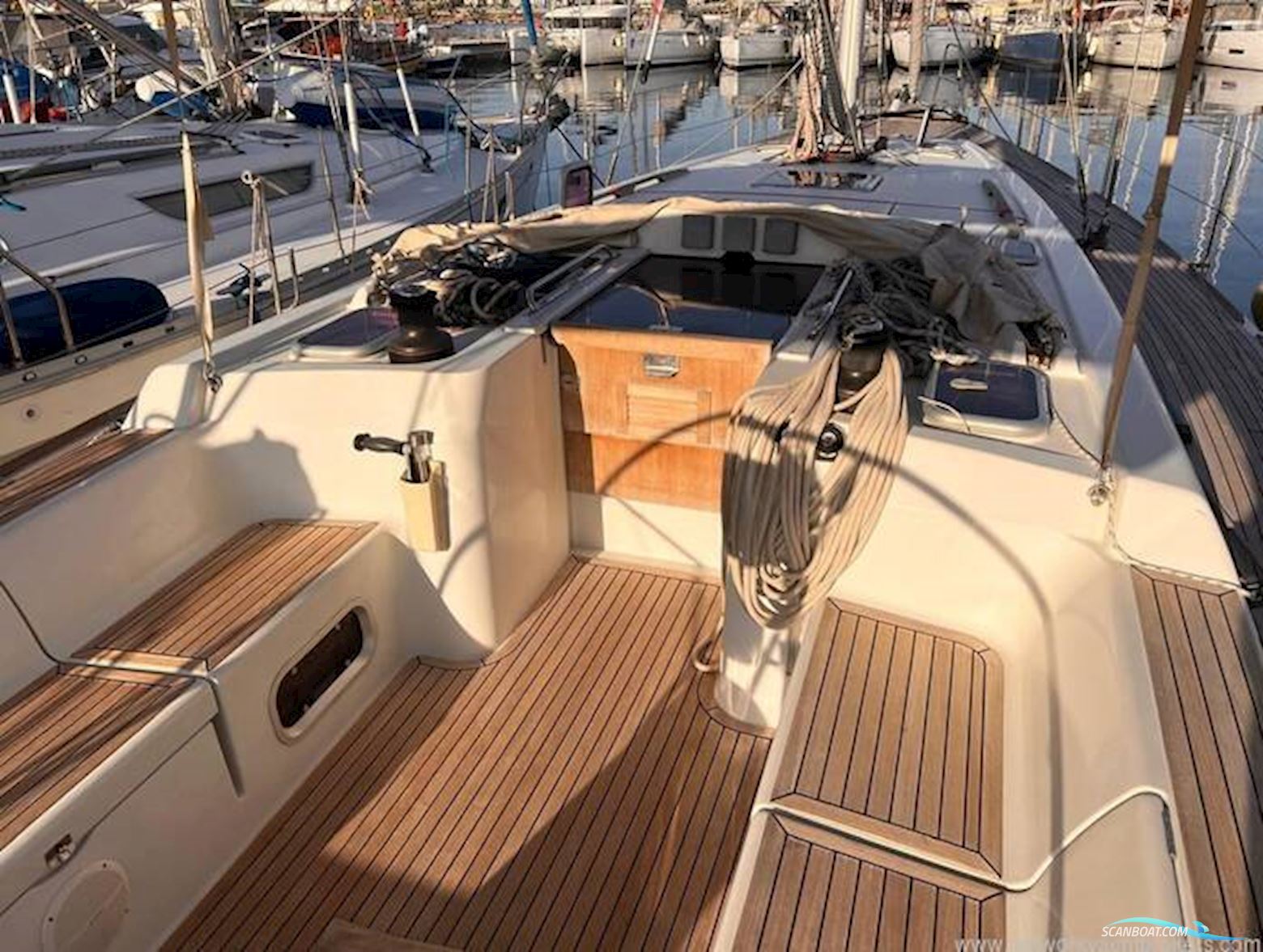Grand Soleil 43
