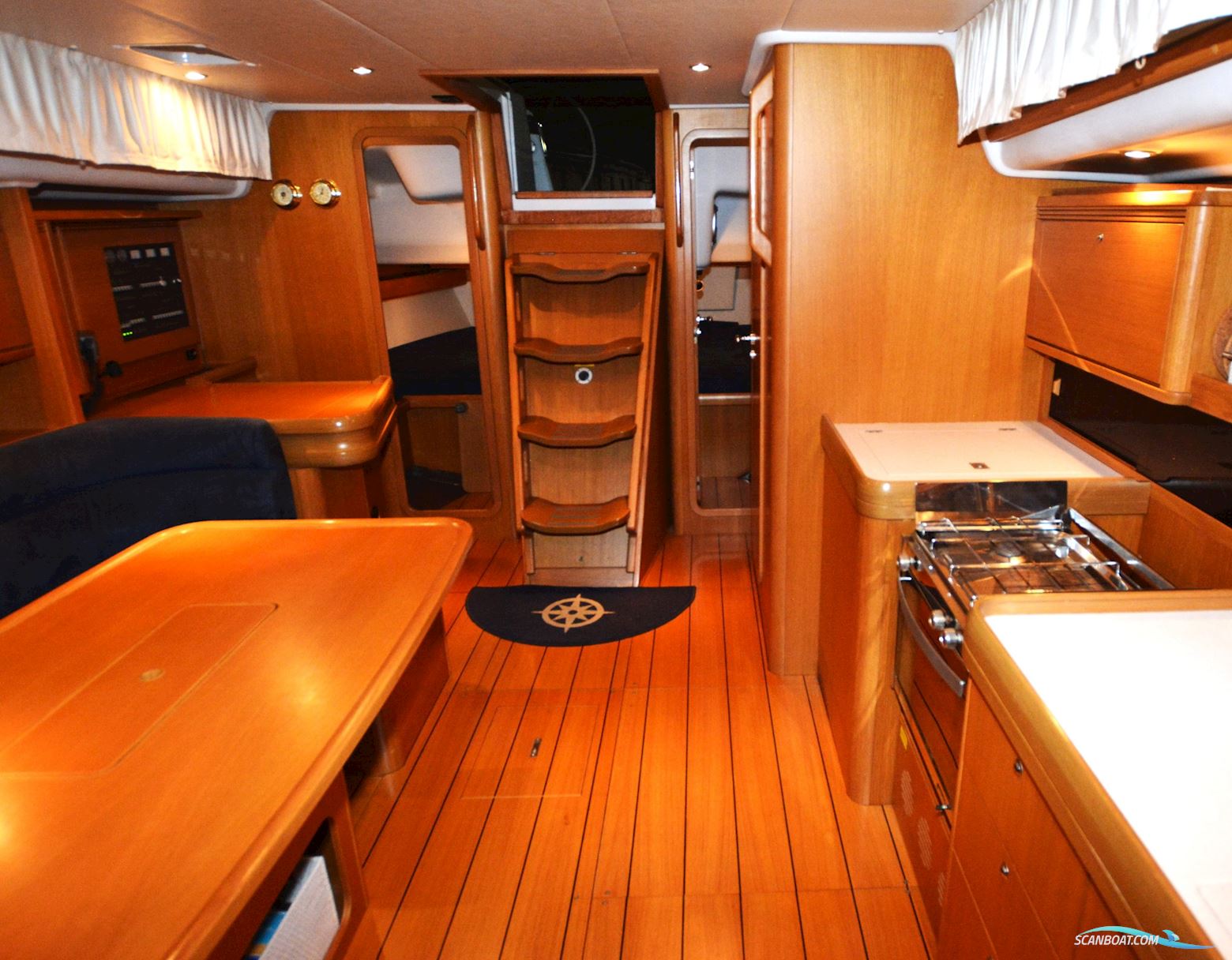 Grand Soleil 43
