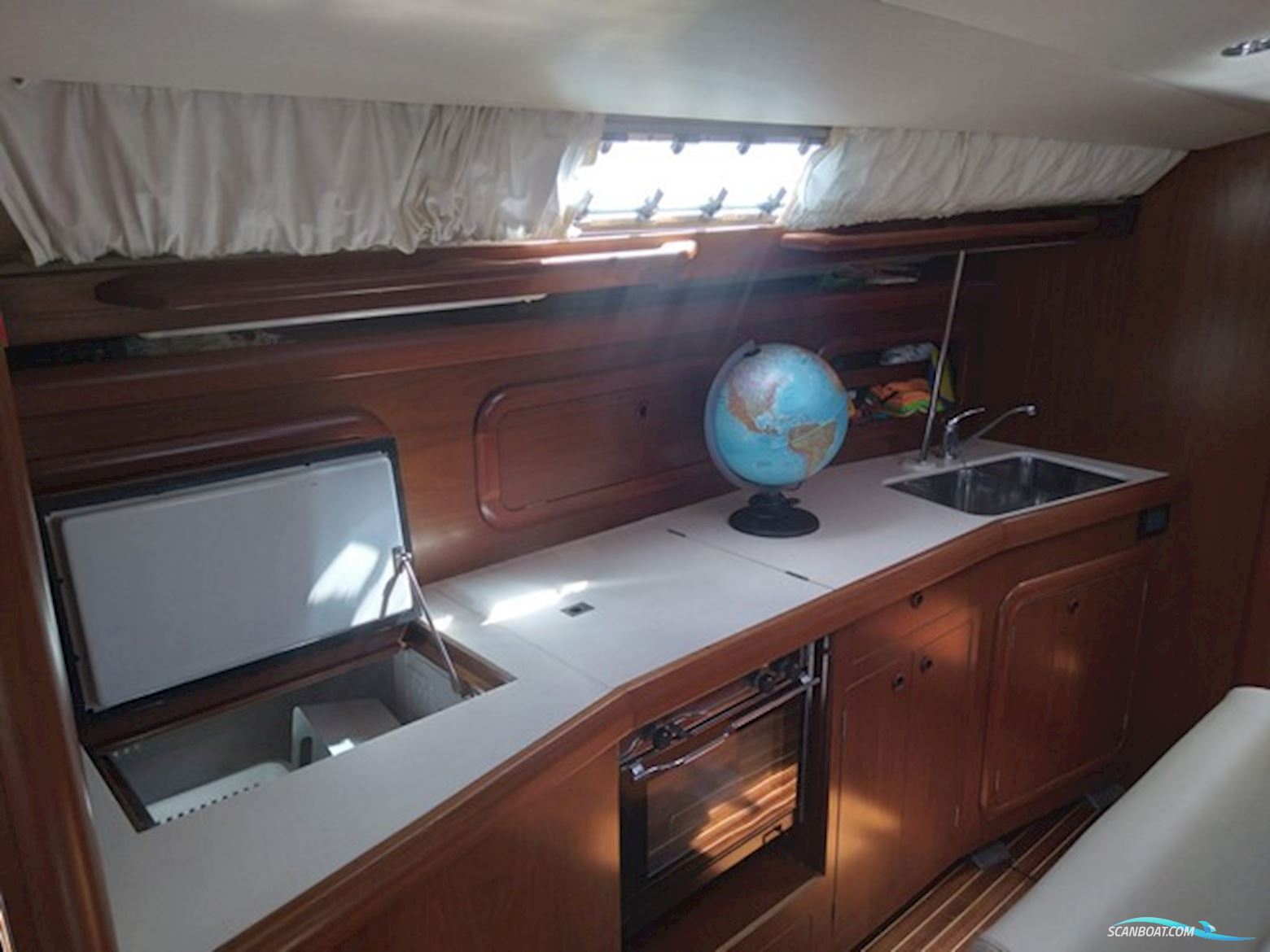 Grand Soleil 43