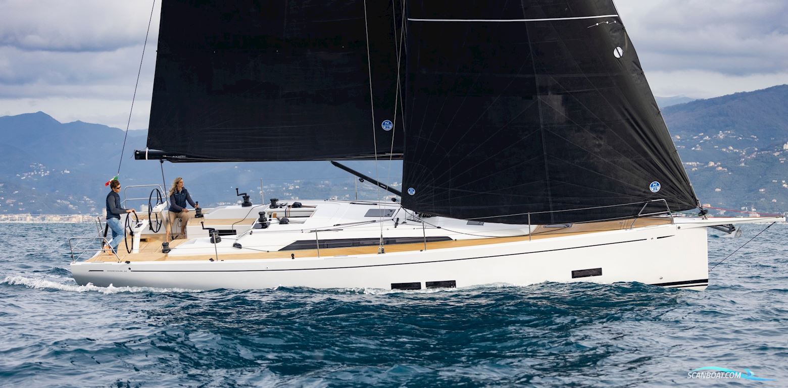 Grand Soleil 44