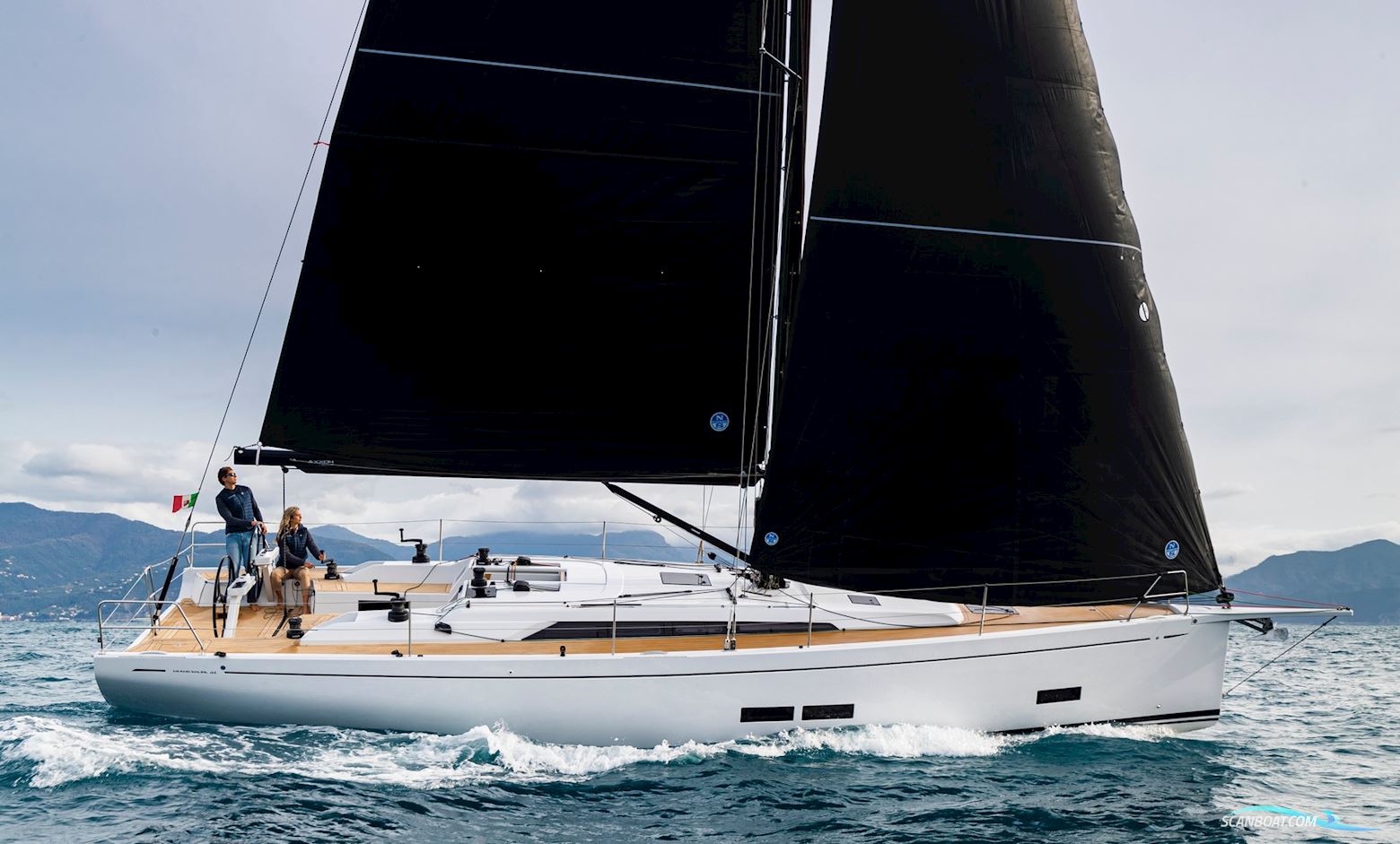 Grand Soleil 44