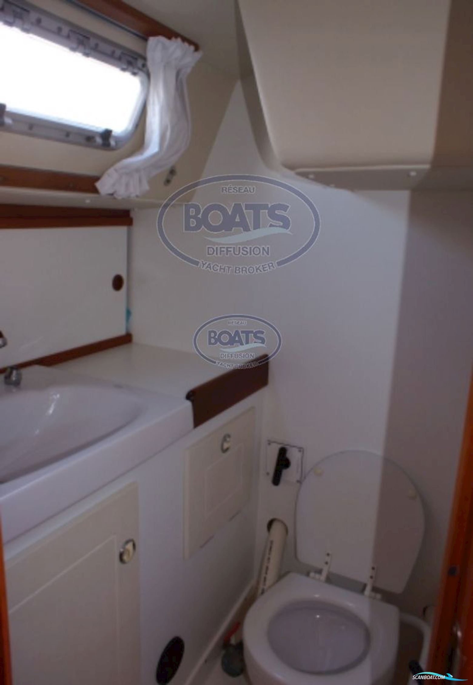 HALLBERG RASSY  31 SCANDINAVIA