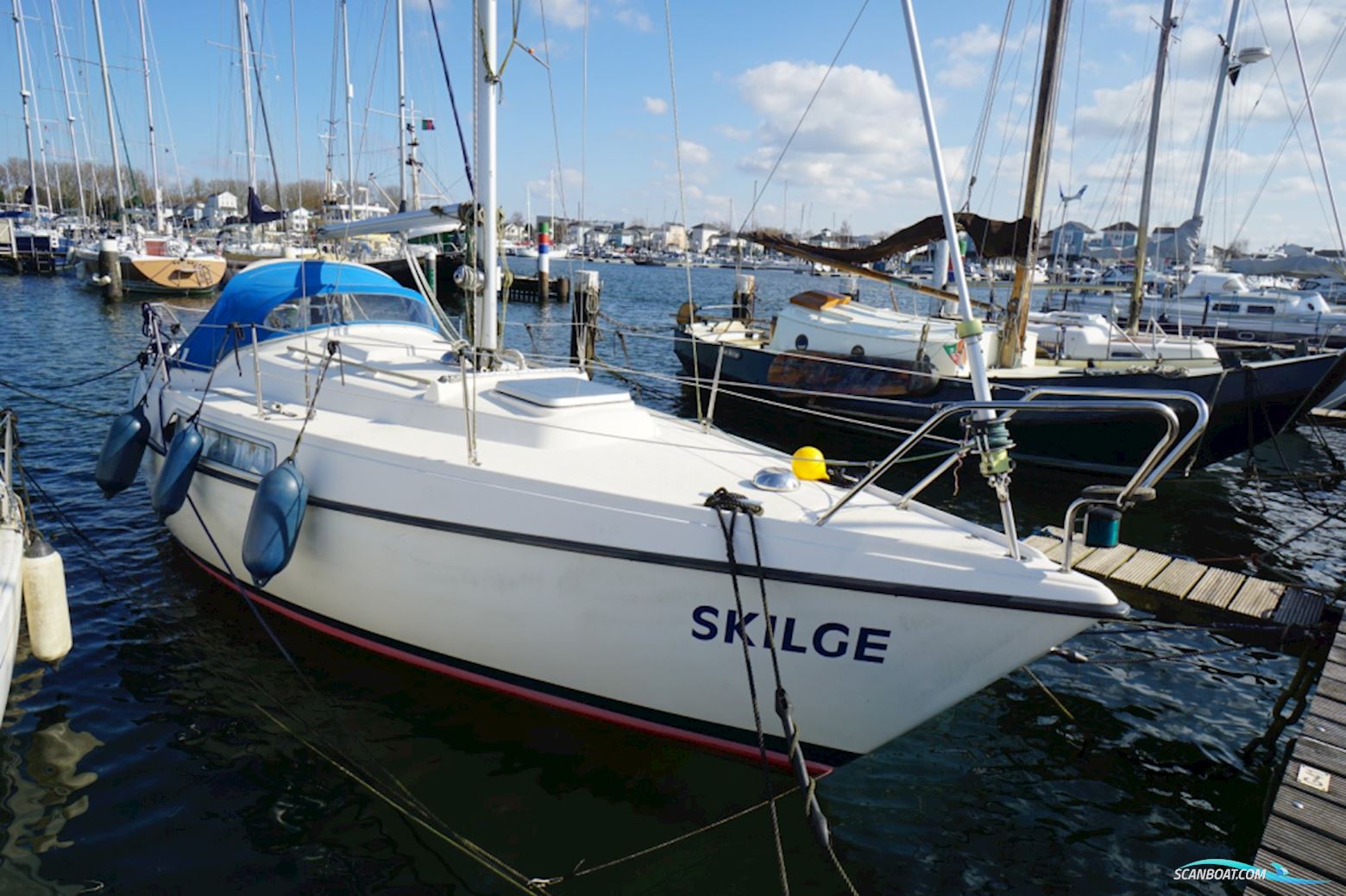 Hallberg Rassy 26